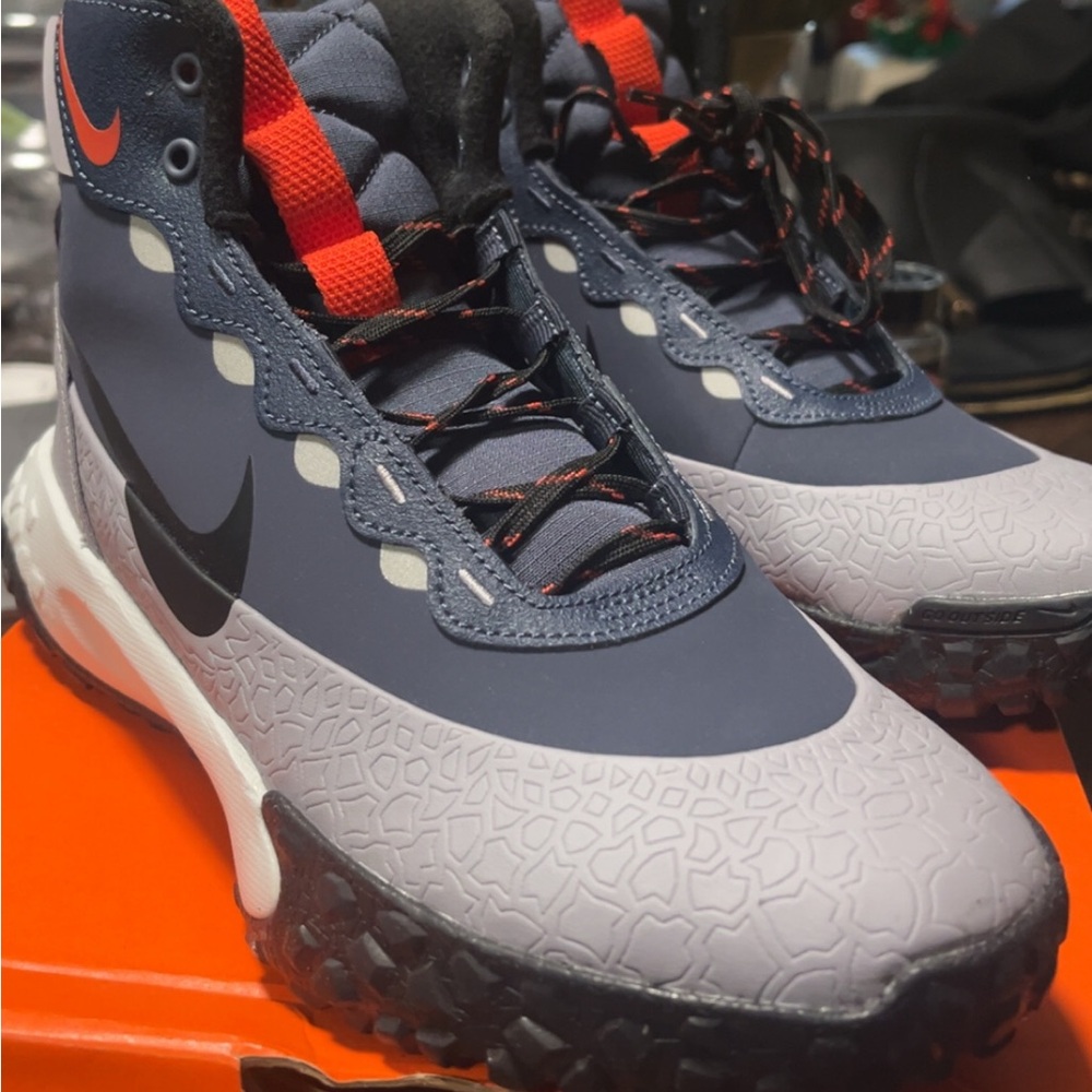 NIKE TERRASCOUT (GS) Big Kid’s Thunder Blue and Black-Cement Grey